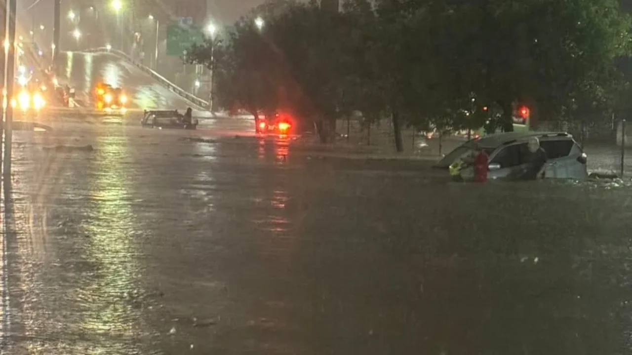 Clima en Monterrey: Calor intenso y riesgo de lluvias aisladas hoy