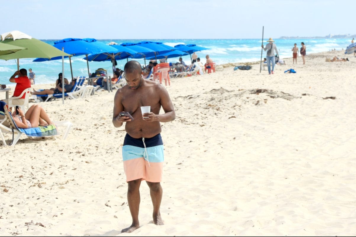 Alerta en Cancún: Calor extremo y chubascos aislados para hoy Alerta en Cancún: Calor extremo y chubascos aislados para hoy