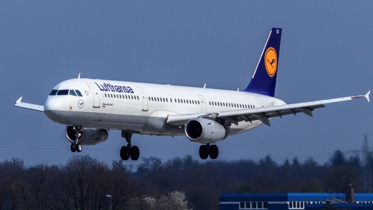 Lufthansa se expande: Alemania aprueba compra clave en el Báltico