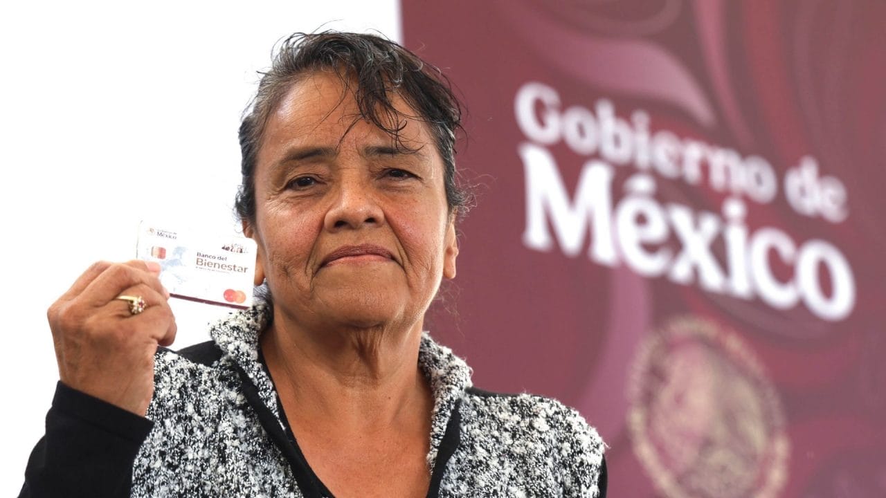 Pensión Mujeres Bienestar 2025: consulta el calendario de registro según tu apellido