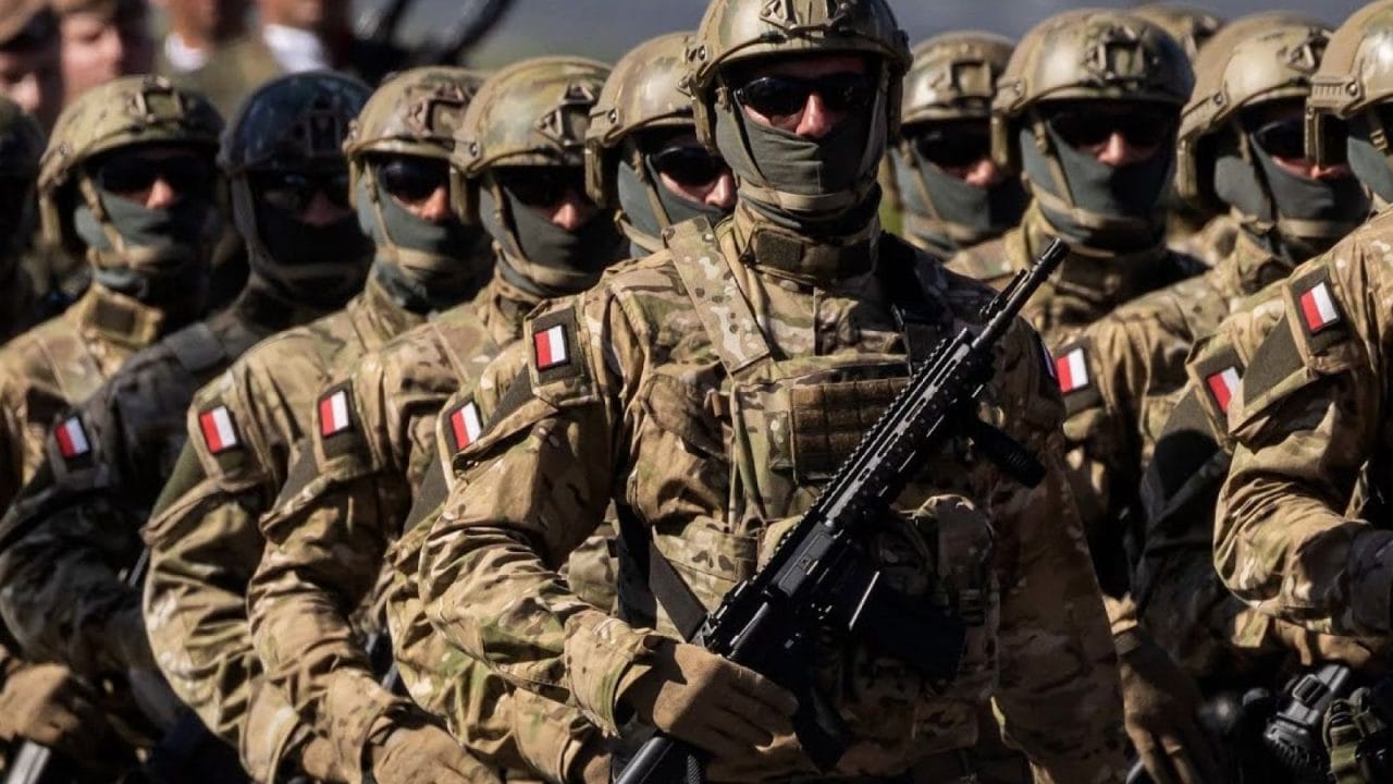 "Nos presionan para enviar tropas": La denuncia de Polonia a la OTAN