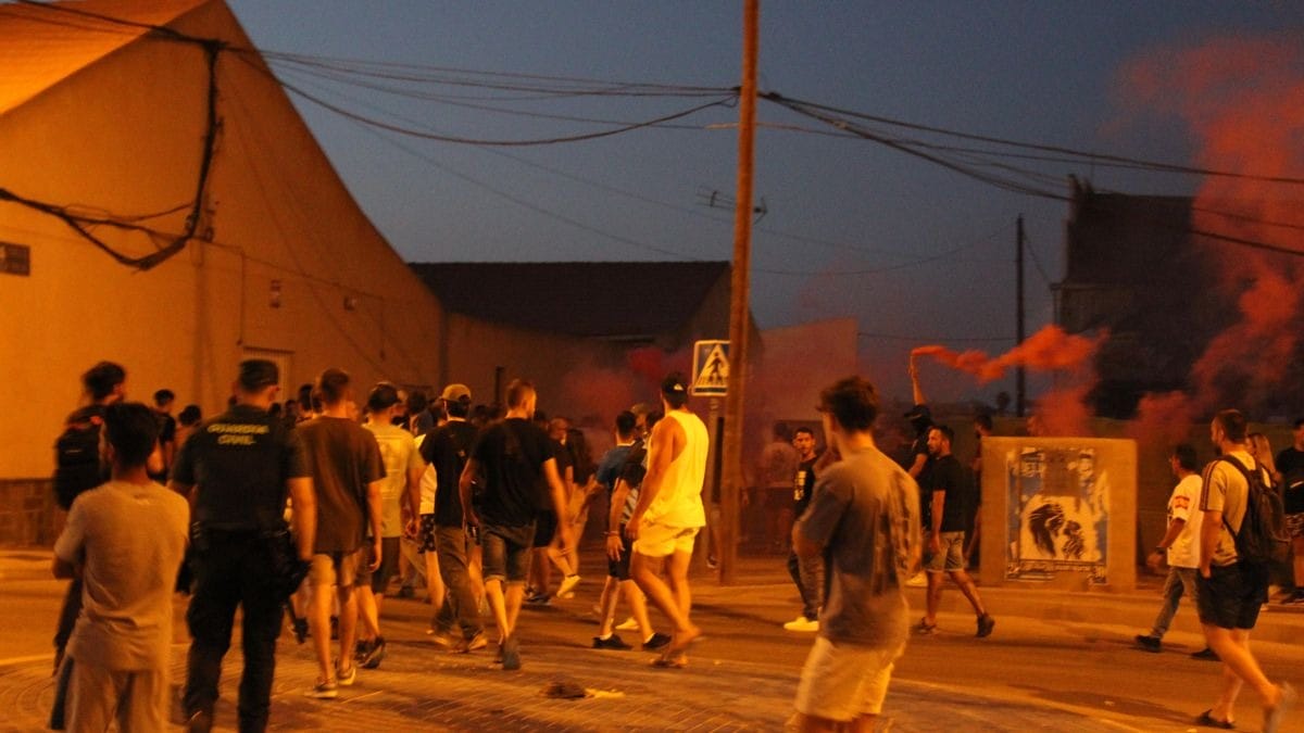 Odio en Murcia: Gritos de “¡Viva Franco!” en asedio a inmigrantes