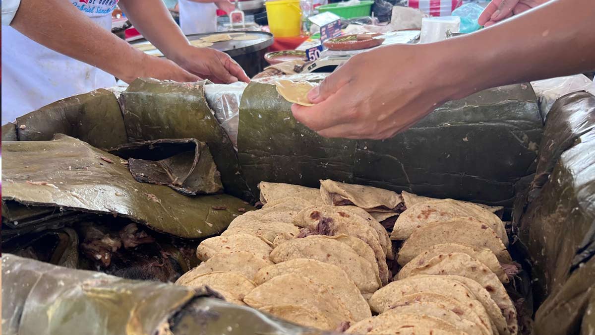 Actopan Rompe Récord Guinness con Tacos de Barbacoa