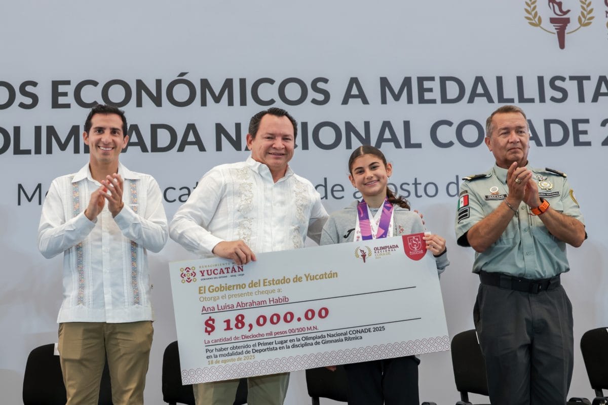 Reconocen a medallistas yucatecos con apoyos
