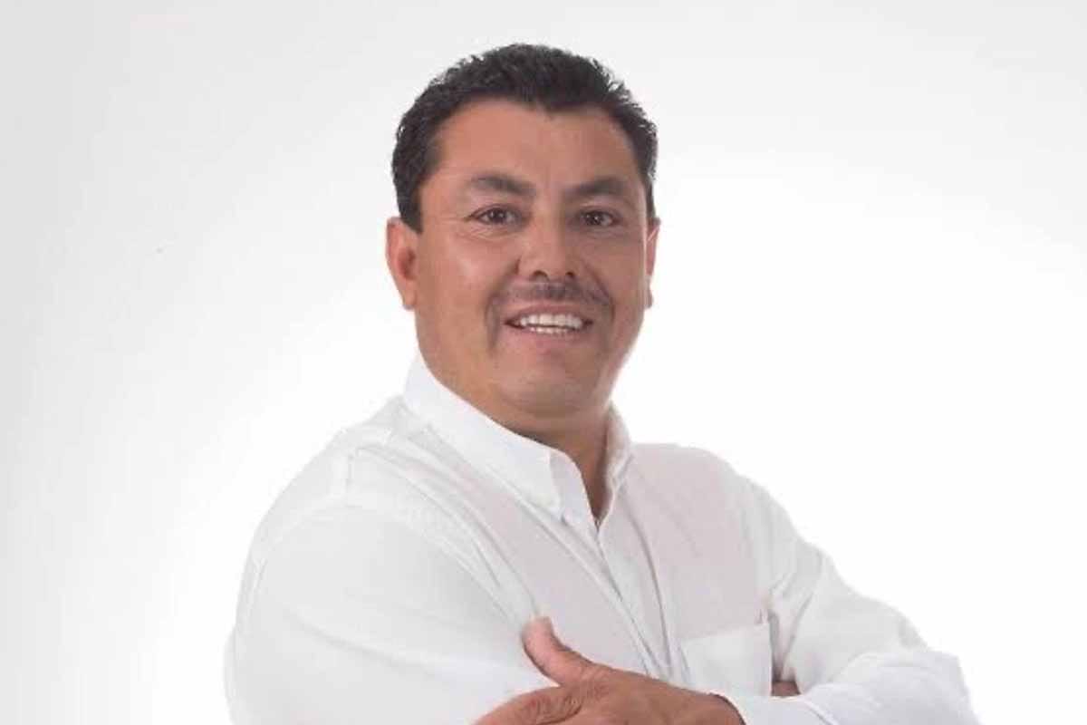 Asesinan al exalcalde Melquiades Alarcón y a su hijo en Veracruz