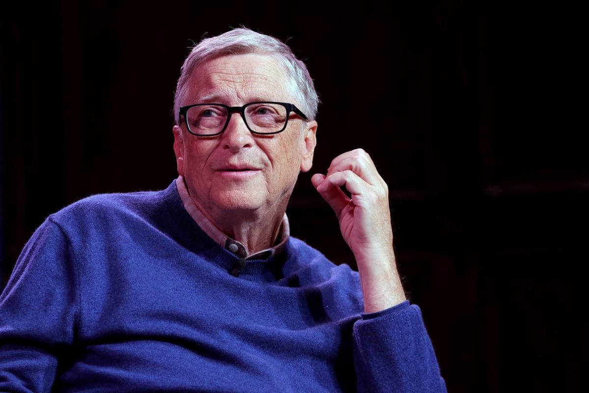 Bill Gates revela por qué solo usa móviles plegables de Samsung Bill Gates revela por qué solo usa móviles plegables de Samsung