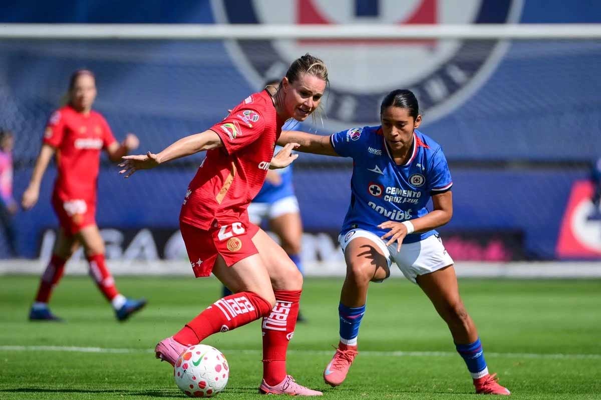 Chavarin guía remontada de Cruz Azul 4-3 ante Toluca en la Liga MX Femenil Chavarin guía remontada de Cruz Azul 4-3 ante Toluca en la Liga MX Femenil