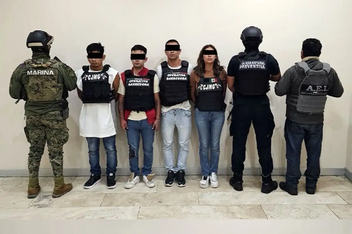 Detienen a seis presuntos integrantes de La Barredora en Puebla
