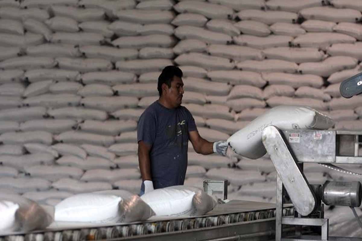 EU pone en jaque al azúcar mexicano: el plan para evitar cuota de 85%