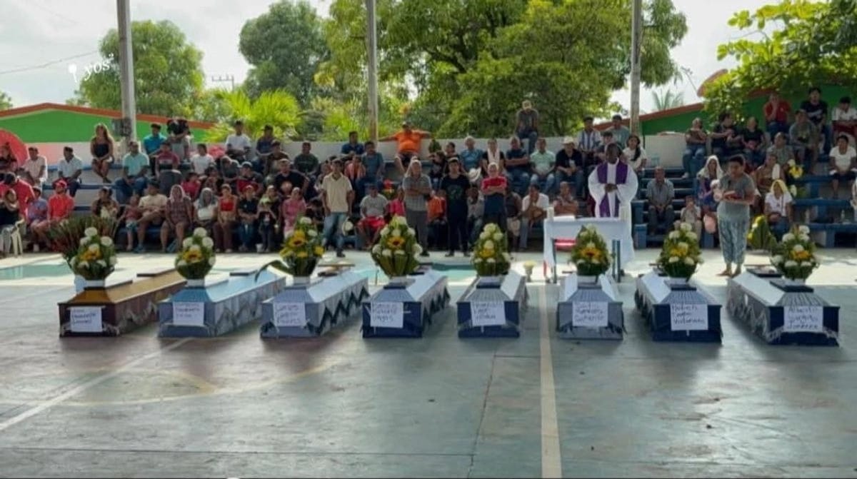 Emboscada en Ayutla deja 10 policías comunitarios muertos y 5 heridos