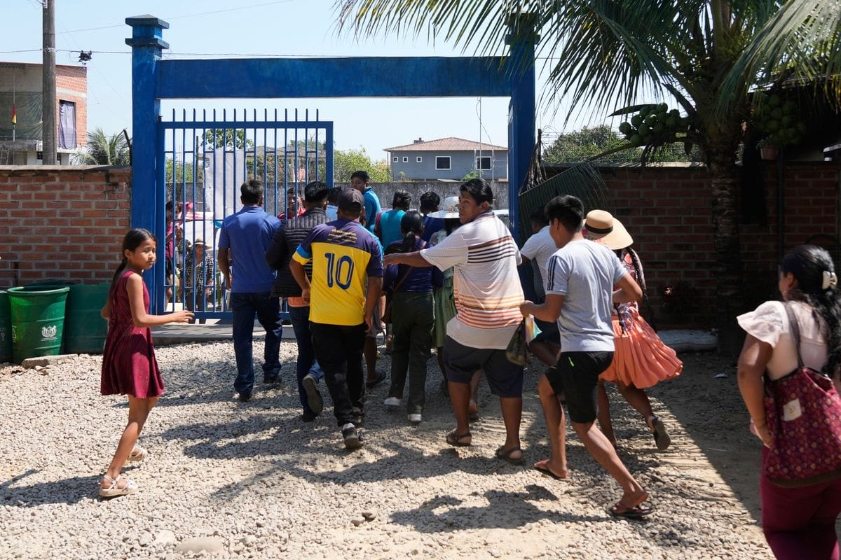 Explosión en mesa de votación donde iba a votar candidato izquierdista Andrónico Rodríguez