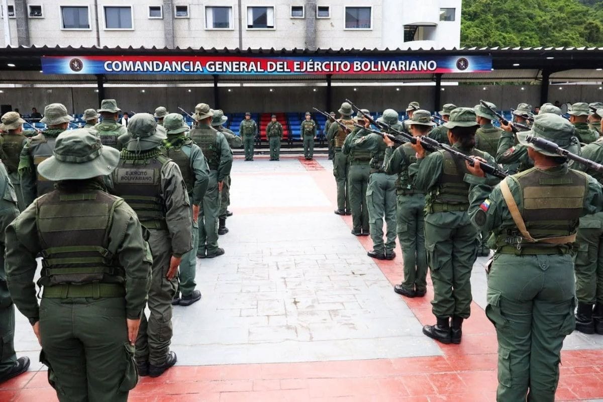 FANB rechaza acusaciones de EE.UU. y reafirma lealtad a Nicolás Maduro