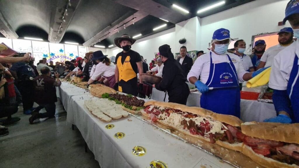 Feria de la Torta 2025: así será la repartición de la megatorta de una tonelada en la CDMX