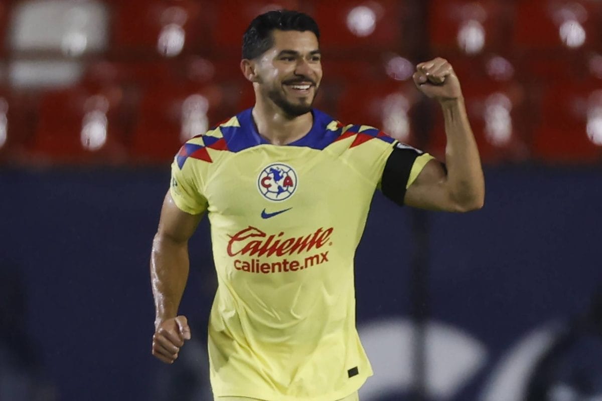 Henry Martín defiende a André Jardine tras rumores de su salida del América Henry Martín defiende a André Jardine tras rumores de su salida del América