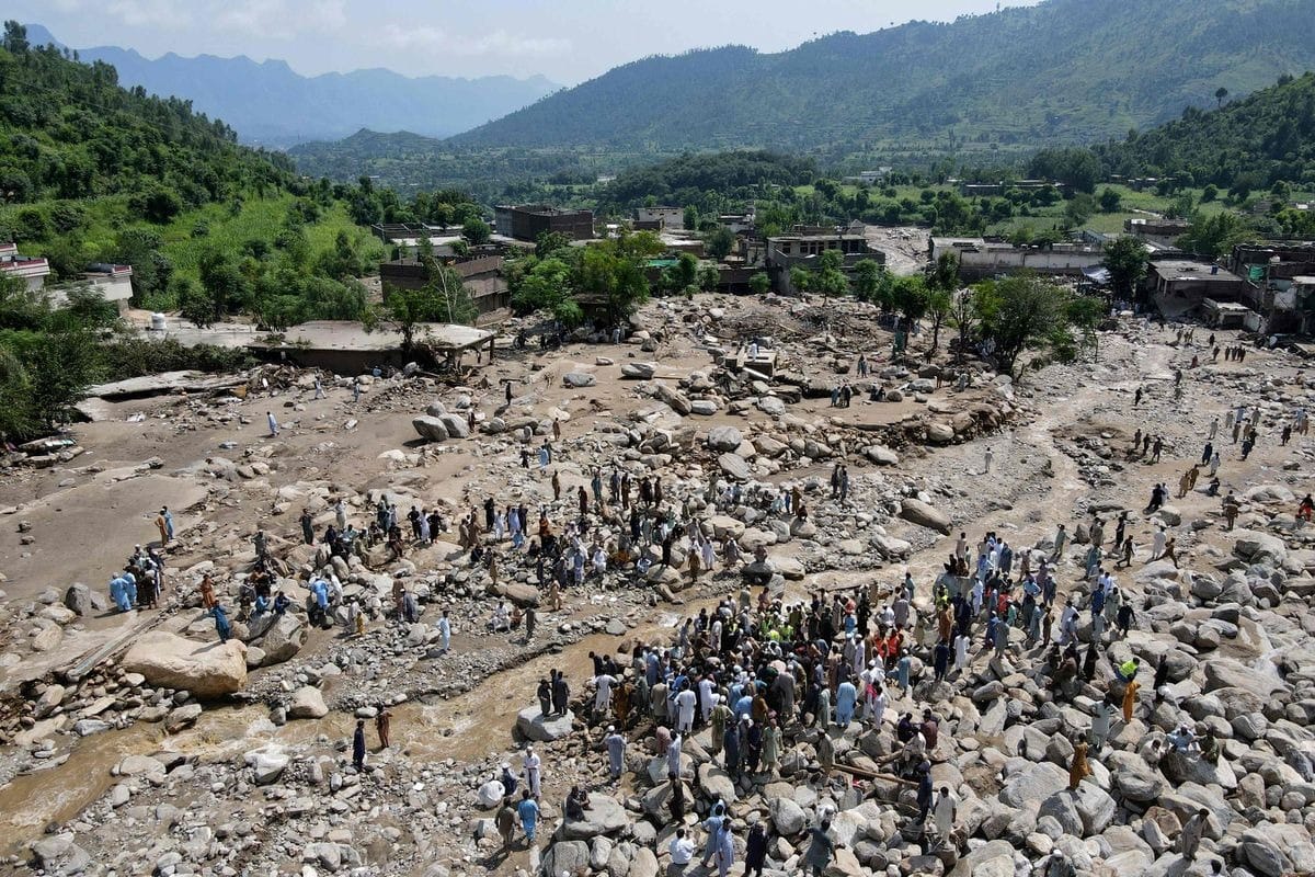 Inundaciones en Pakistán dejan más de 220 muertos y devastación masiva Inundaciones en Pakistán dejan más de 220 muertos y devastación masiva