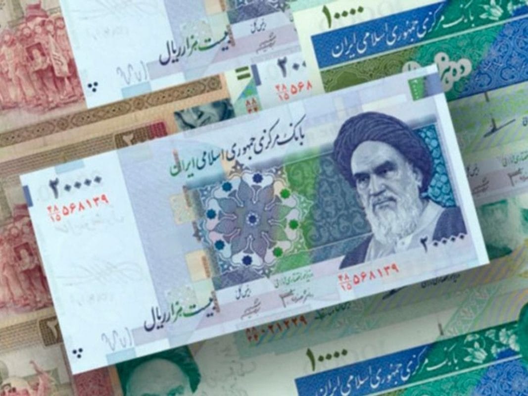 Irán eliminará cuatro ceros de su moneda para frenar la crisis económica