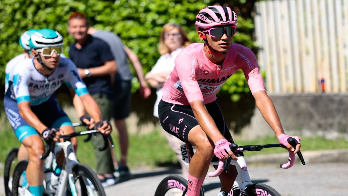 Isaac del Toro resurge en la Vuelta a Burgos: termina cuarto en la etapa 3 y ya es tercero en la general