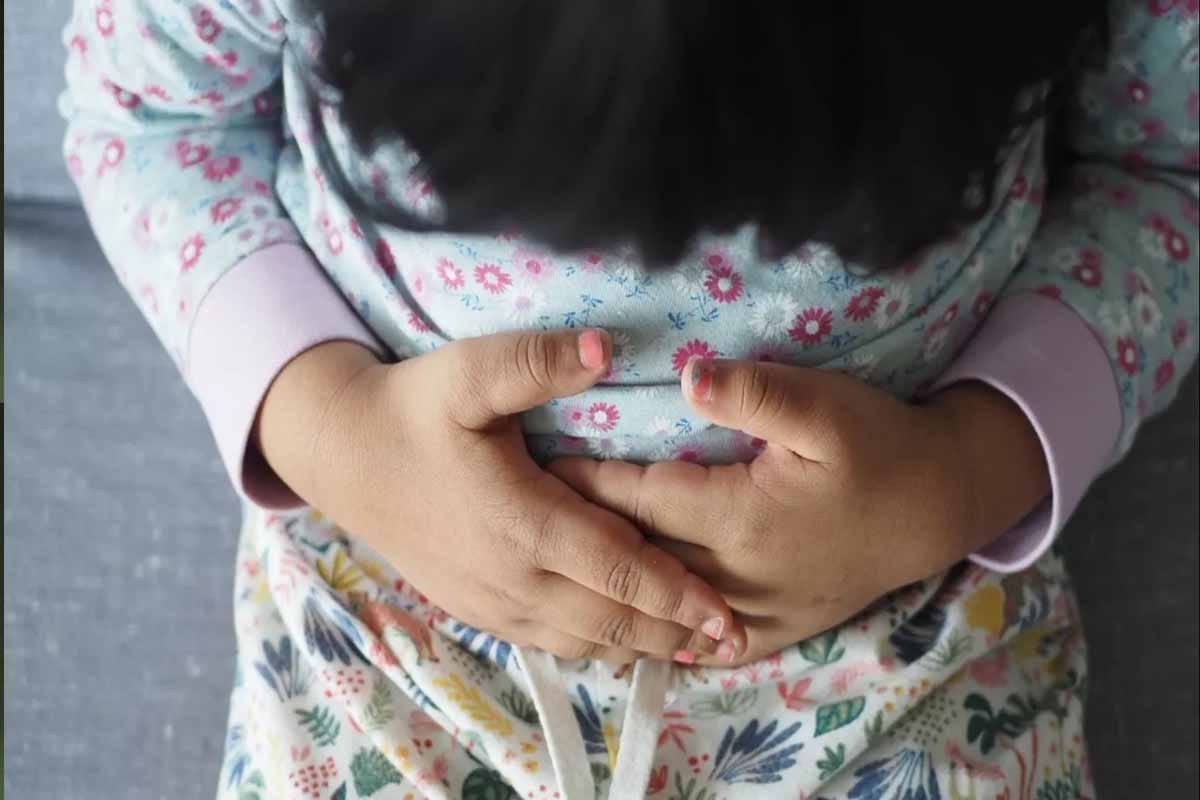 La bacteria infantil que podría causar cáncer colorrectal precoz, revela Nature