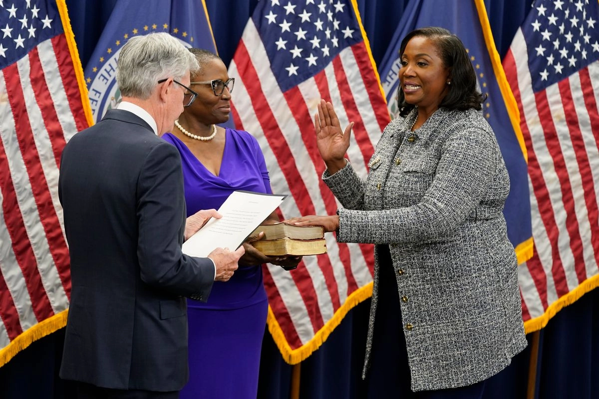 Lisa Cook solicitará una decisión judicial para continuar en su puesto en la Reserva Federal