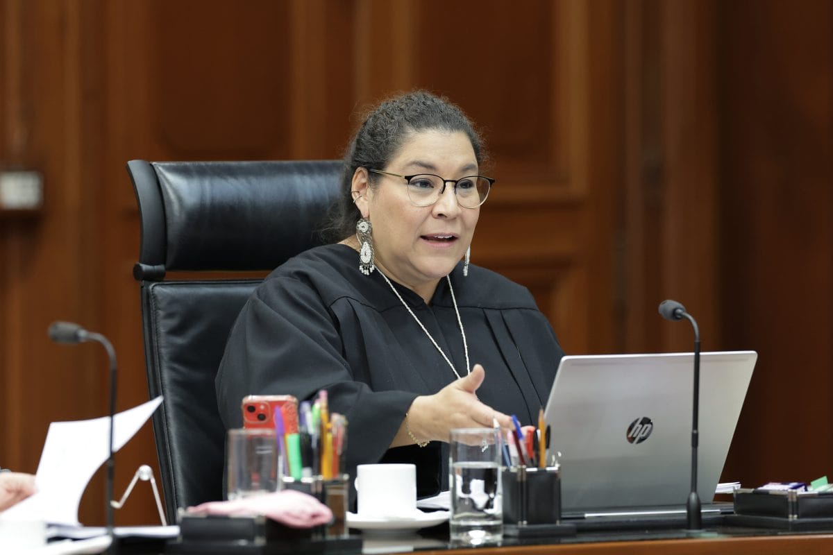 Lenia Batres celebra el fin de la “era neoliberal” en la Suprema Corte de Justicia de la Nación