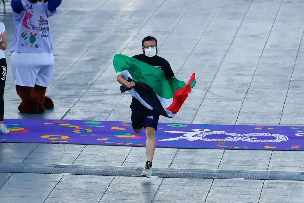 Maratón de CDMX 2025 historias hazañas y pasión en cada kilómetro Maratón de CDMX 2025: historias, hazañas y pasión en cada kilómetro