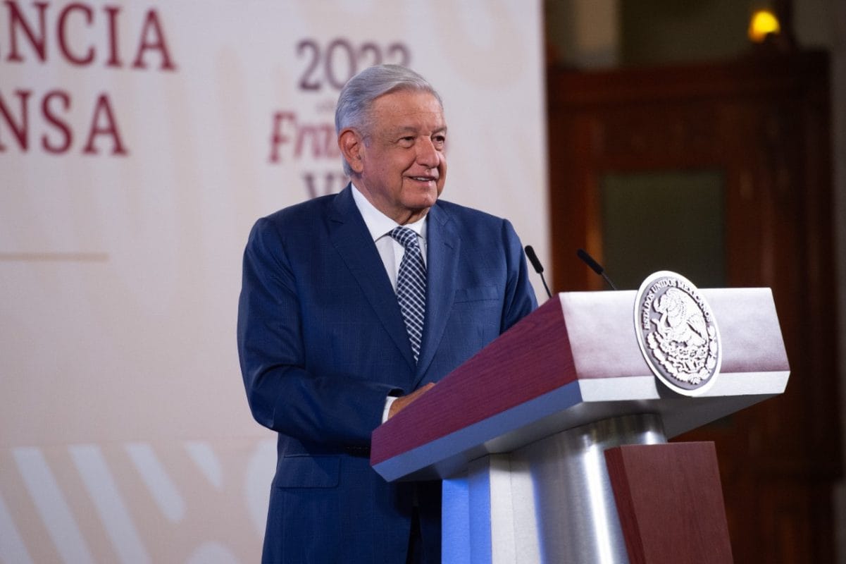 Modelo de AMLO logra disminución histórica de pobreza en México