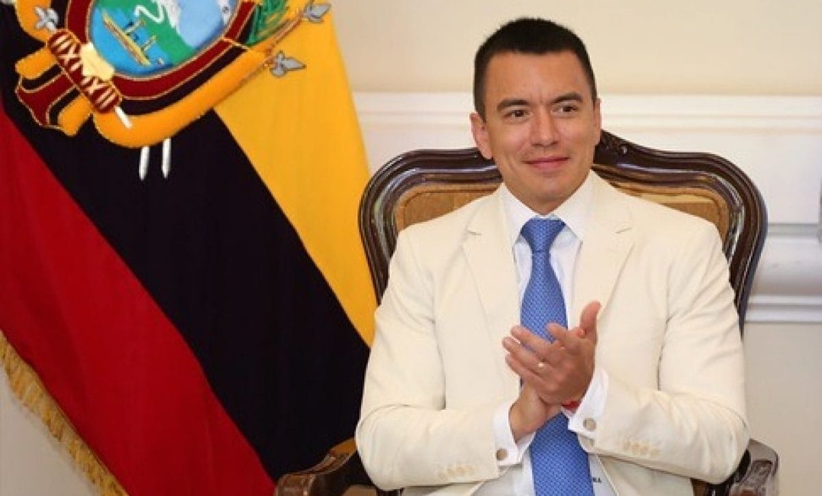 Noboa propone consulta para enjuiciar jueces Noboa propone consulta para enjuiciar jueces y reducir legisladores