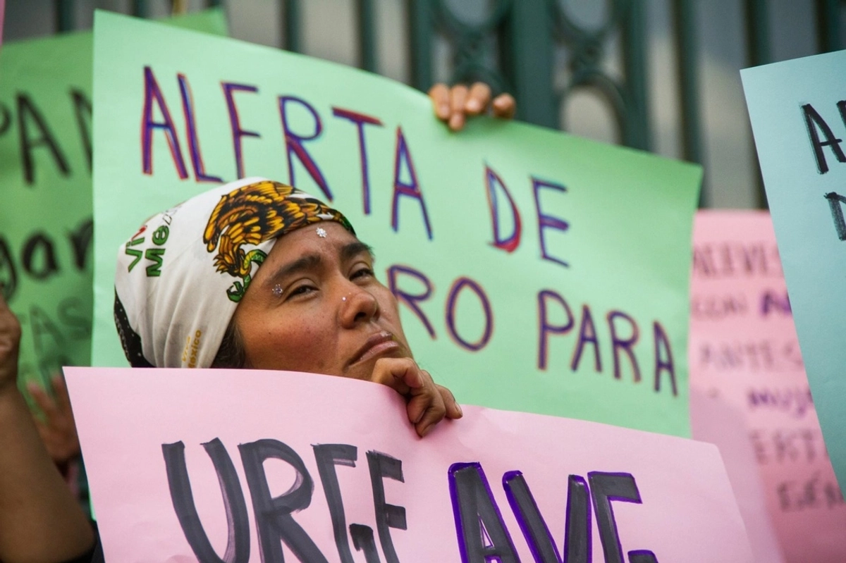 ONGs exigen reactivar mesas de seguimiento de Alerta de Género en CDMX