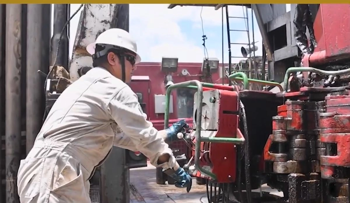 Pemex necesitará cuantiosas inversiones para ejecutar su nuevo Plan Estratégico, advierte Moody’s Pemex necesitará cuantiosas inversiones para ejecutar su nuevo Plan Estratégico, advierte Moody’s