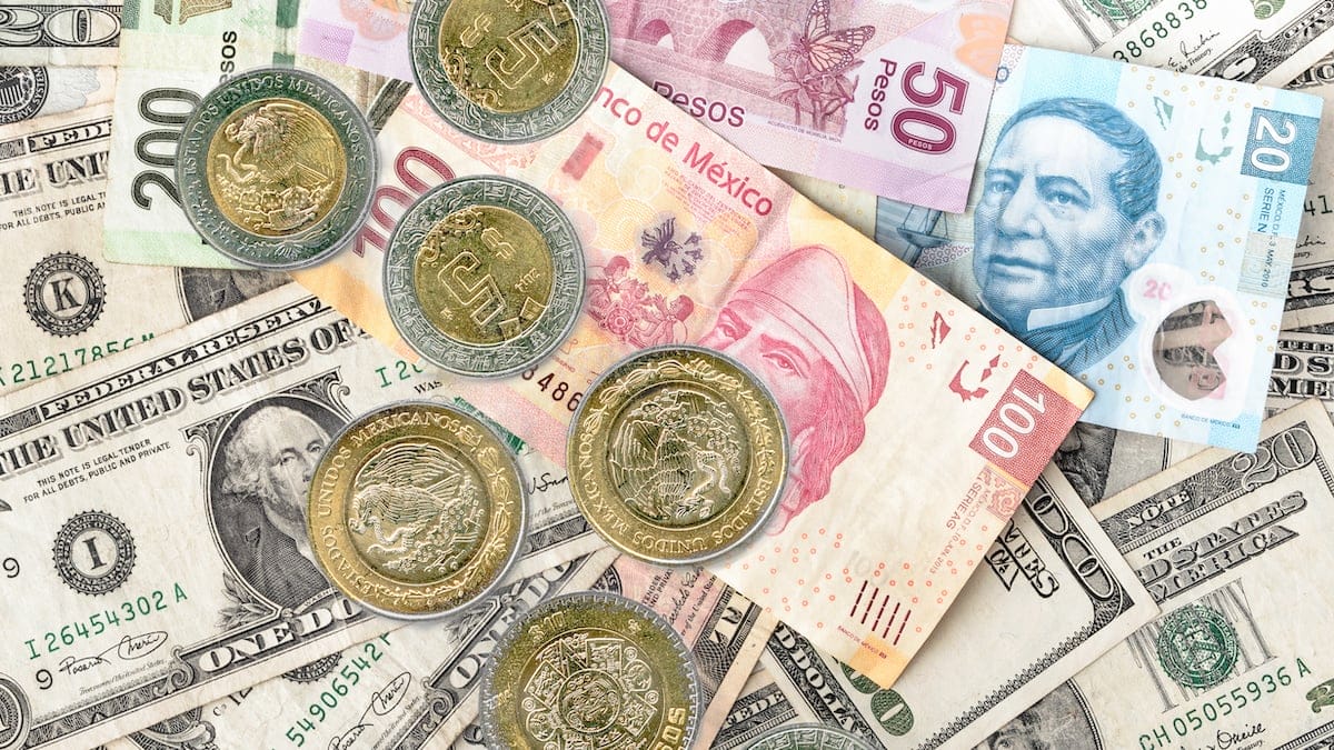 Peso mexicano se debilita frente al dólar este viernes 29 de agosto Peso mexicano se debilita frente al dólar este viernes 29 de agosto