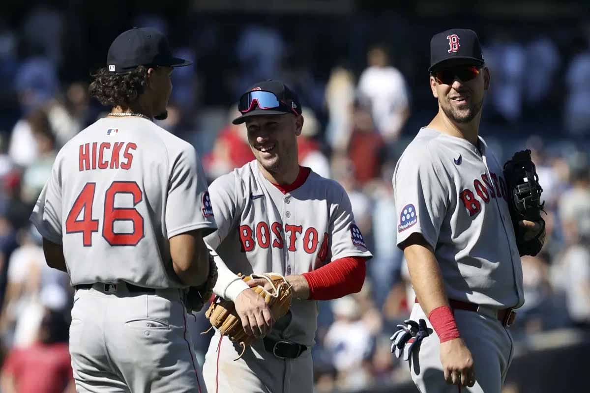 Red Sox aplastan 12-1 a Yankees y alargan su dominio en el Bronx