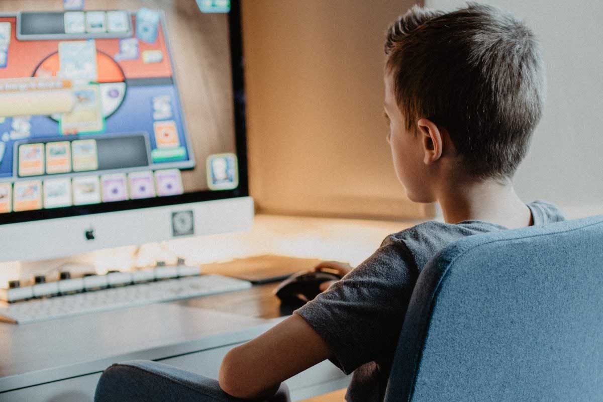 Redes sociales y videojuegos el lado adictivo que afecta al cerebro infantil Redes sociales y videojuegos: el lado adictivo que afecta al cerebro infantil