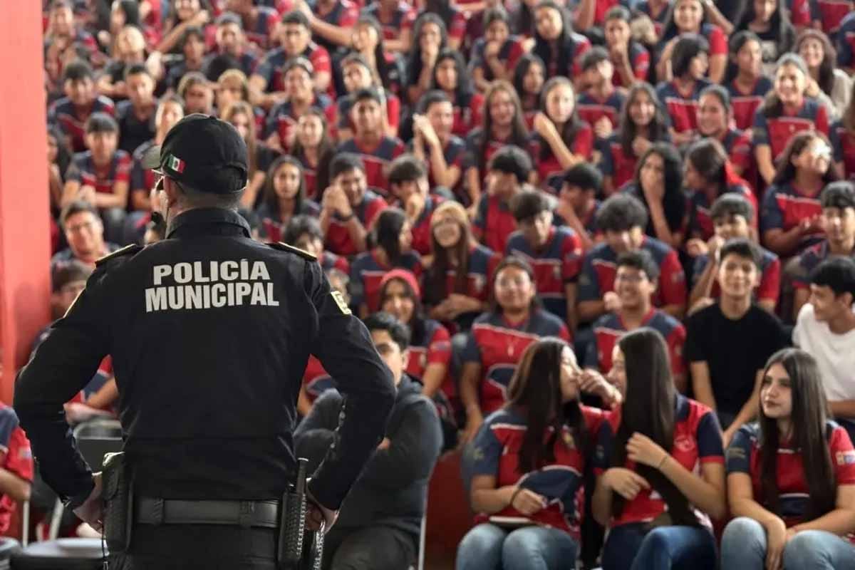 Redes sociales y videojuegos: la nueva trampa del crimen para jóvenes