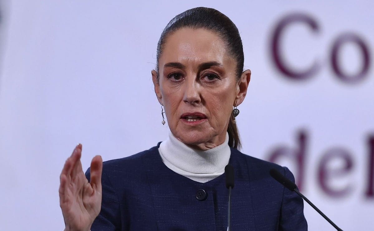 Sheinbaum pide a ministros explicar reunión extraordinaria en la Corte