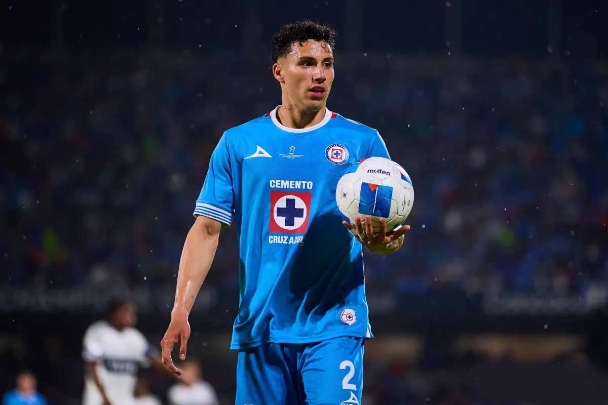 Toluca busca fichar a Jorge Sánchez Cruz Azul analiza oferta por lateral mundialista Toluca busca fichar a Jorge Sánchez: Cruz Azul analiza oferta por lateral mundialista