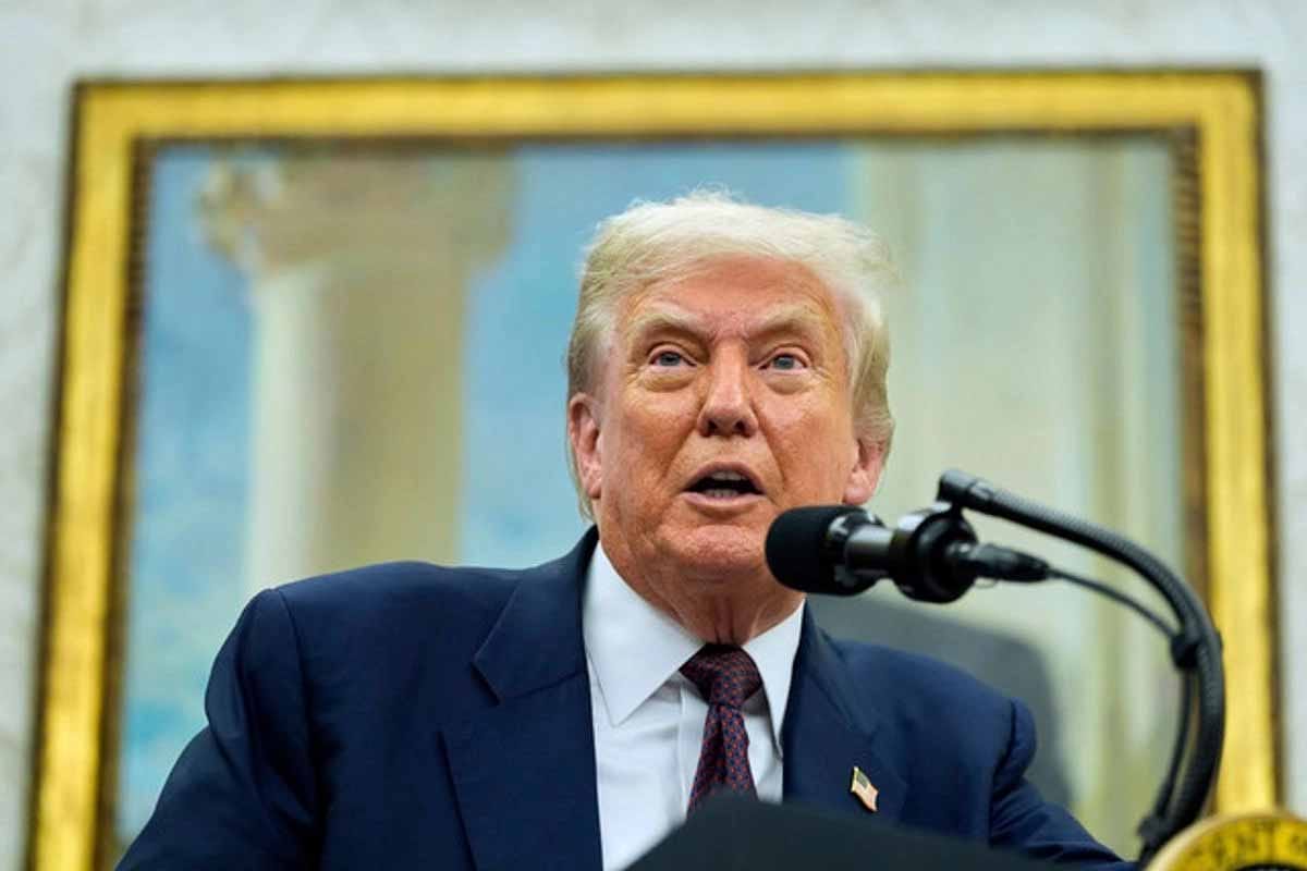 Trump impone arancel del 100 a chips importados para atraer inversión local Trump impone arancel del 100% a chips importados para atraer inversión local