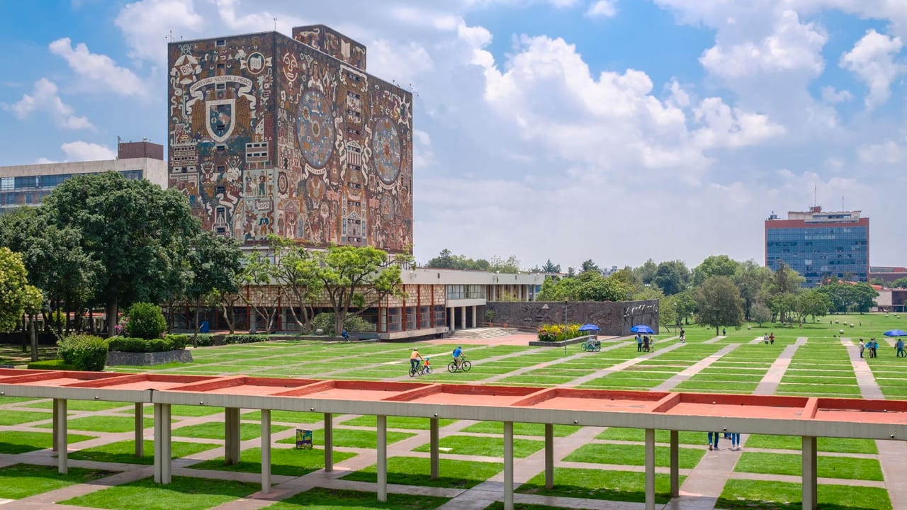 UNAM enfrenta caída histórica en demanda: 88 mil aspirantes menos en 5 años