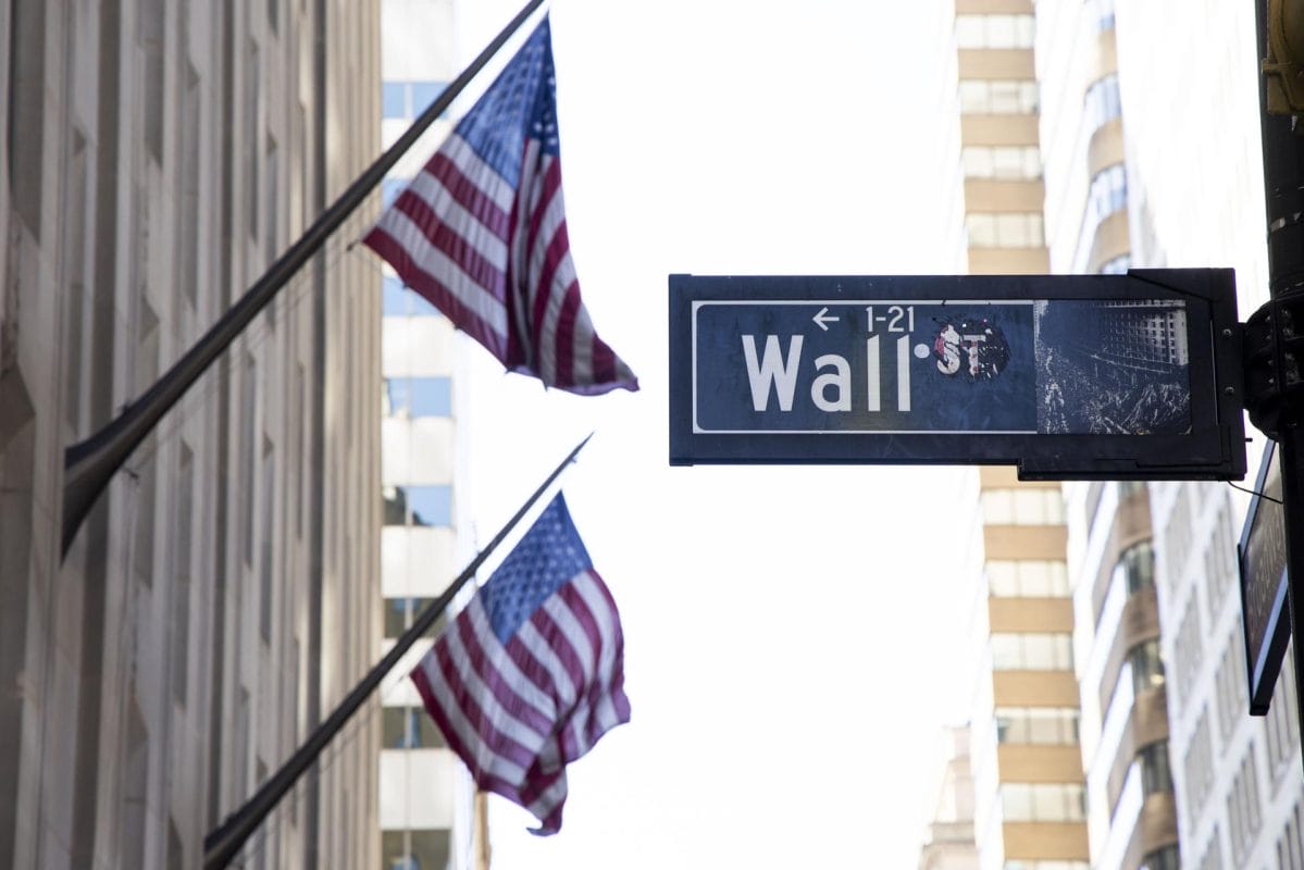 Wall Street cierra mixto tras fuertes caídas en acciones tecnológicas Wall Street cierra mixto tras fuertes caídas en acciones tecnológicas