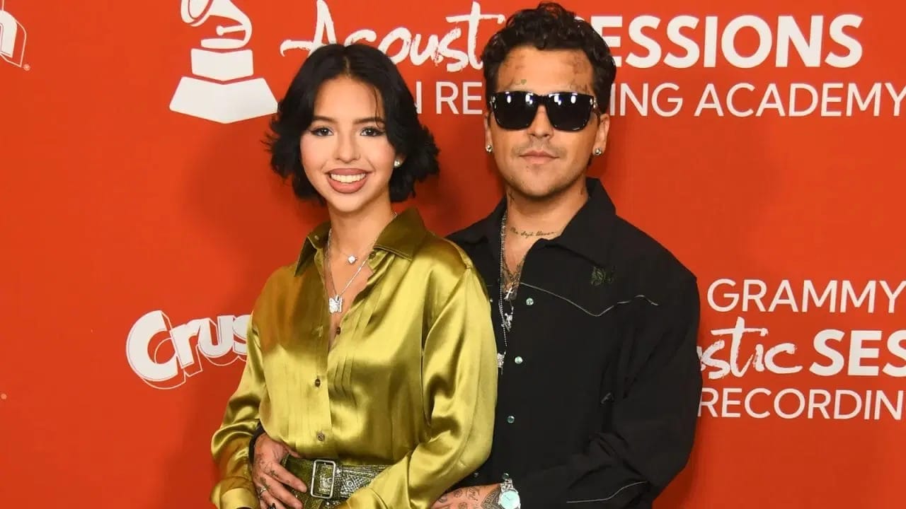 Nodal y Ángela Aguilar en polémica: ¿seguidores reales o cuentas fake?