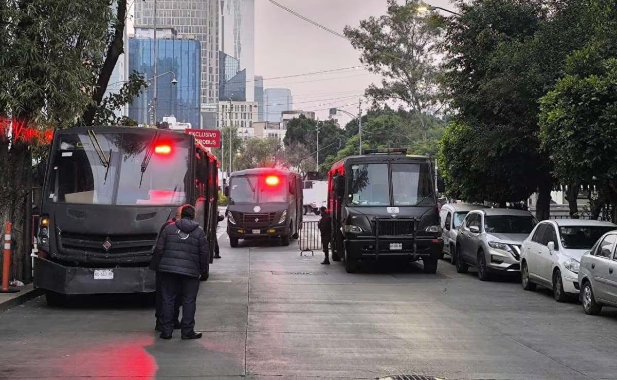 Blindan Senado previo a protesta de jueces y magistrados en CDMX