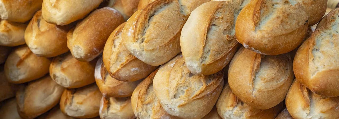 Si comes bolillo diario, esto es lo que tu cuerpo podría experimentar