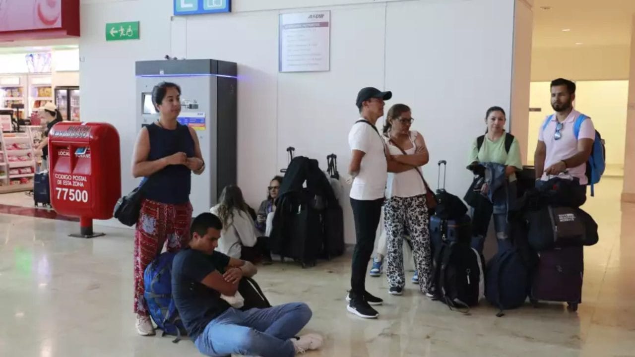 Confirman vuelos cancelados en Aeropuerto de Cancún por clima en CDMX