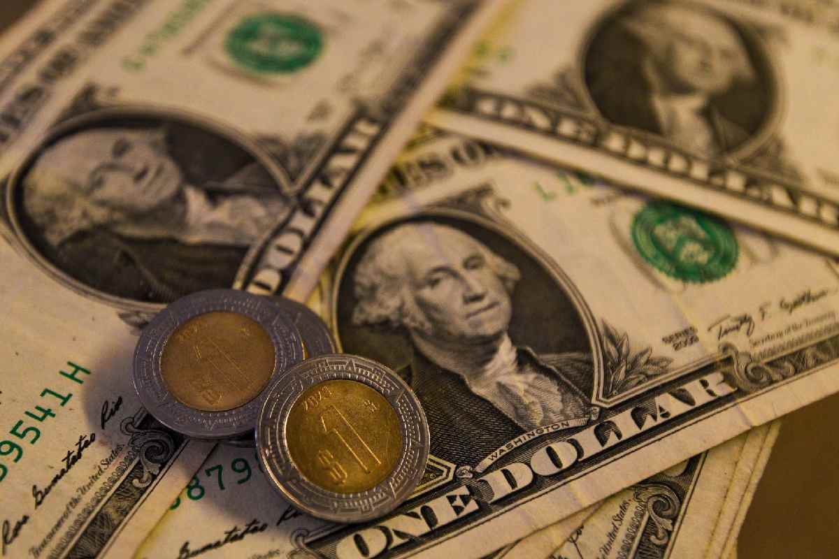 Dólar hoy 13 de agosto 2025: así cotiza frente al peso mexicano