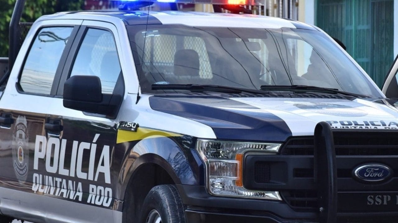 Macabro hallazgo de un cuerpo adentro de una hielera en Cancún Macabro hallazgo de un cuerpo adentro de una hielera en Cancún