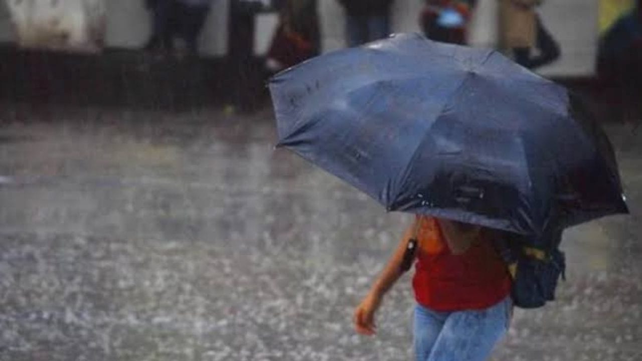 ¡Todos atentos! Vaguada y onda tropical traerán lluvias y calor a Yucatán