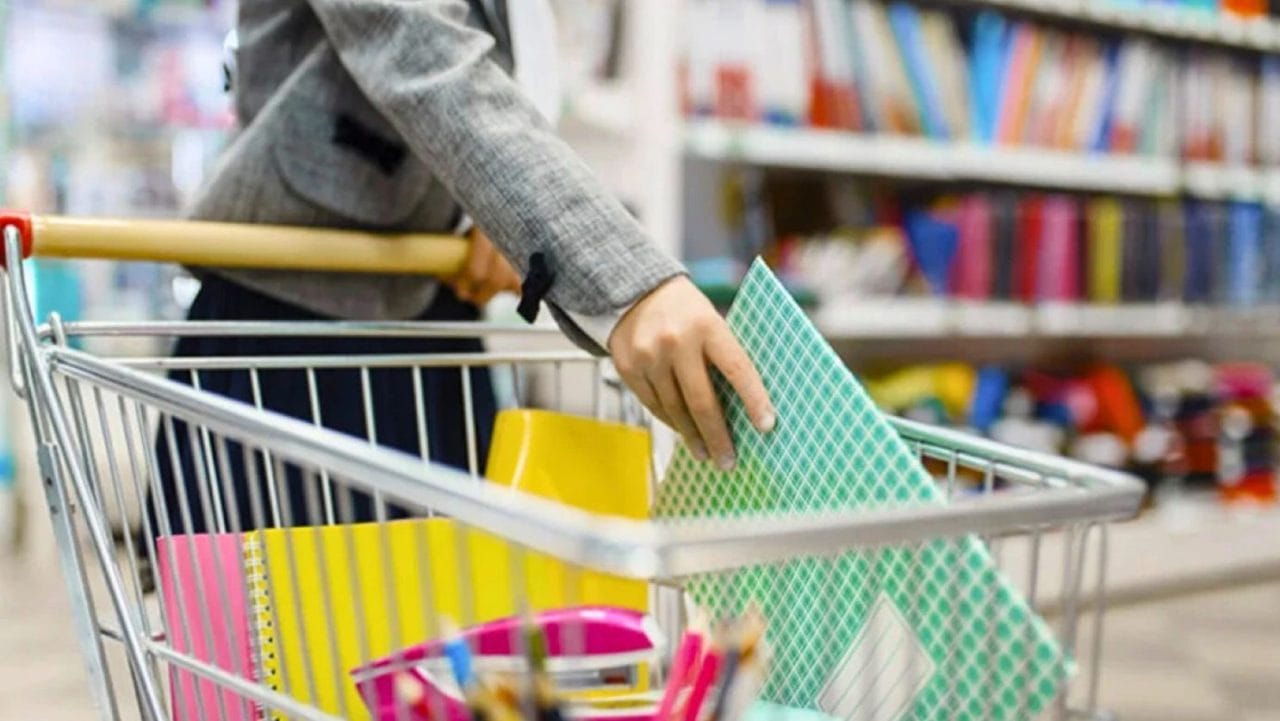 Regreso a clases 2025: Familias en Nuevo León gastarán hasta 7 mil pesos