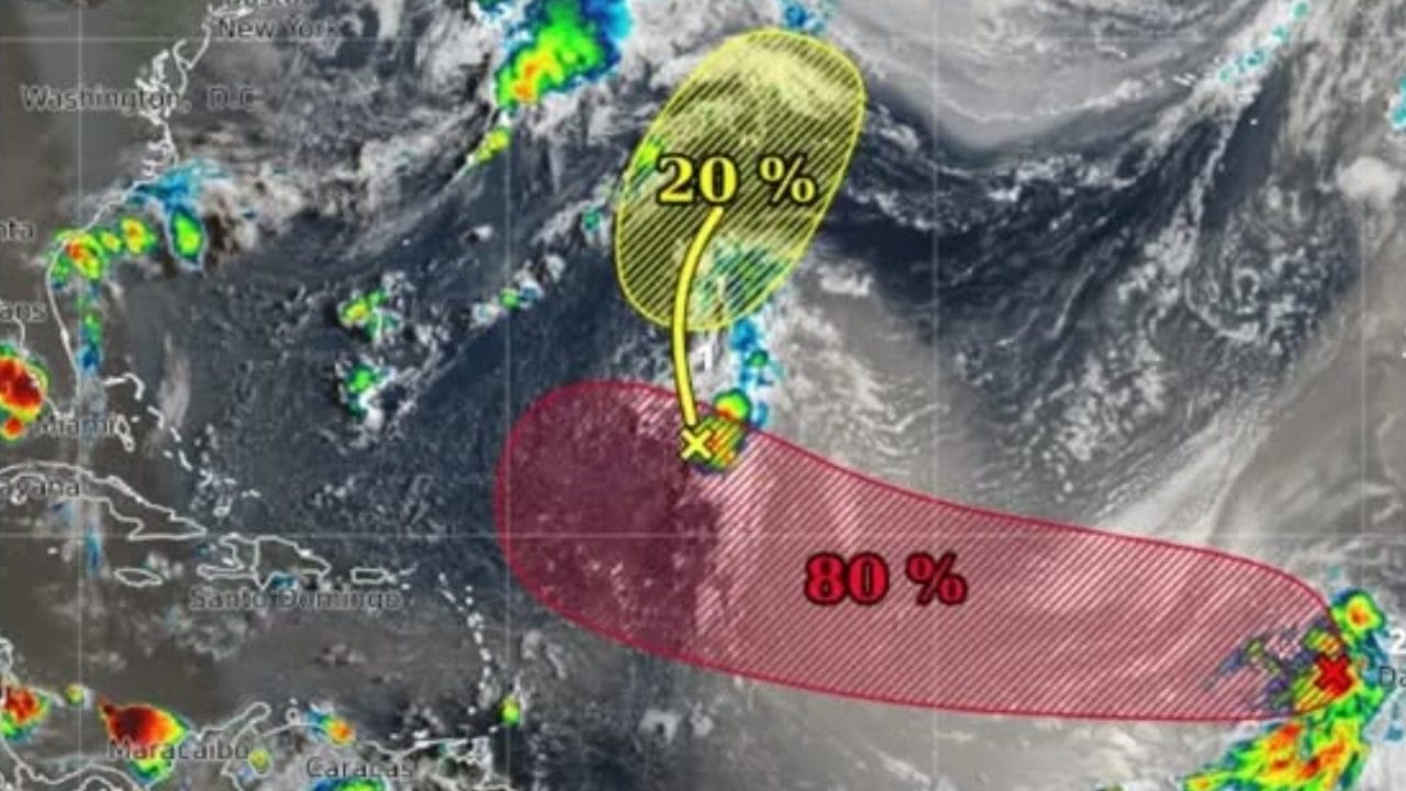 Vigilan dos zonas de baja presión en el Atlántico; una con alto potencial ciclónico