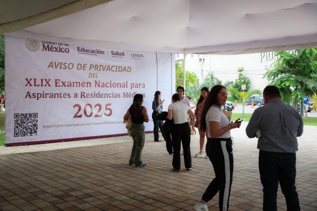 Presentan 8,600 personas el Examen Narcional de Residencias Médicas en Yucatán Presentan 8,600 personas el Examen Narcional de Residencias Médicas en Yucatán