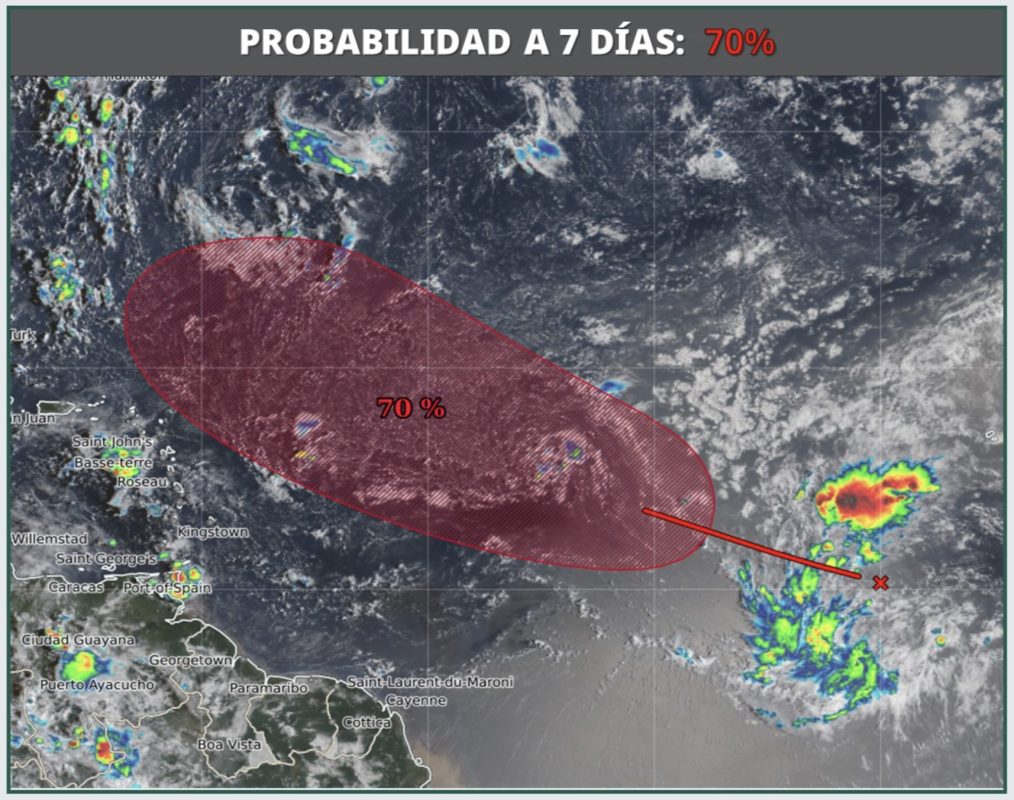 Monitorean onda tropical en Atlántico; tiene 70% de probabilidad de ser depresión