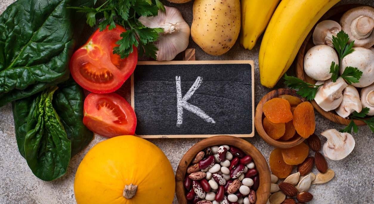 7 alimentos ricos en potasio que fortalecen tus músculos y evitan calambres